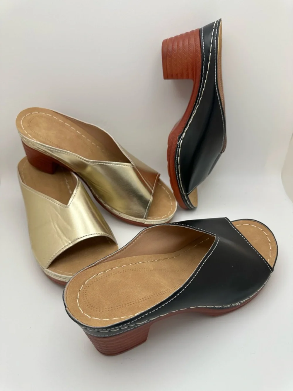 Unbranded Women’s Open-Toe Slide set of 2 sandals Black and Gold Wedge Mule Sz40 - Picture 3 of 17